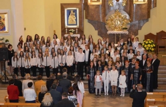 Malanow-XIII-Przeglad-Chorow-Gimnazjalnych-032-800x532